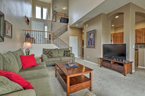 Gold Canyon Gem with Golf Course View and Pool Access!